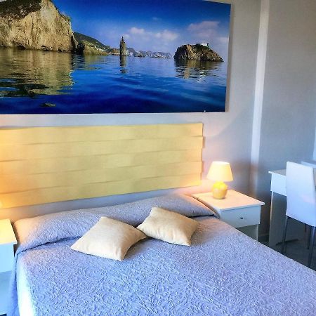 Hotel Ortensia Ponza Esterno foto
