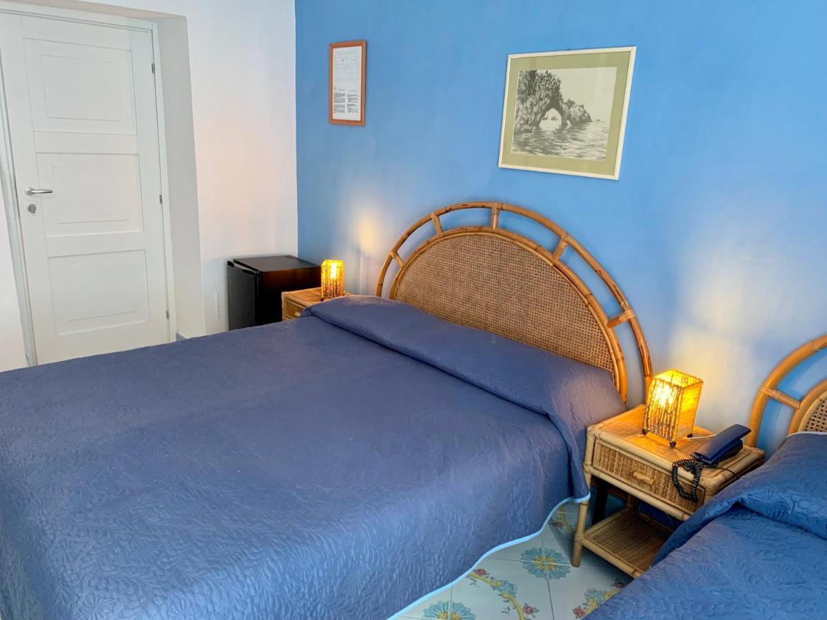 Hotel Ortensia Ponza Esterno foto