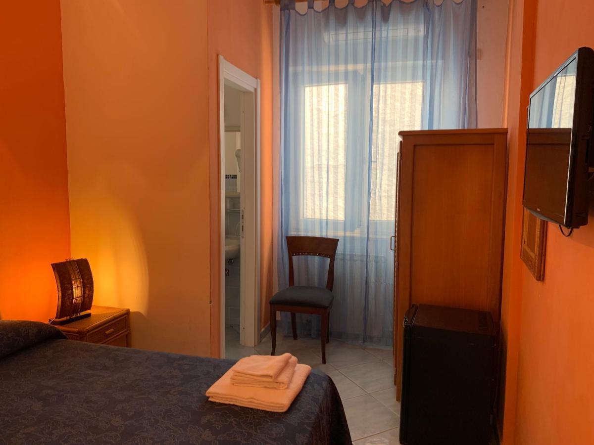Hotel Ortensia Ponza Esterno foto