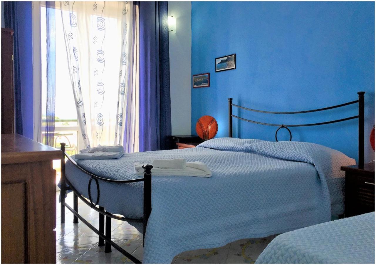 Hotel Ortensia Ponza Esterno foto